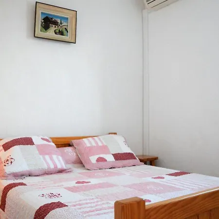 Maison 2 Pieces Mezzanine, 6 Couchages, Piscine, Tennis, Proche - - Fr-1-251-273 بيت للعطل *